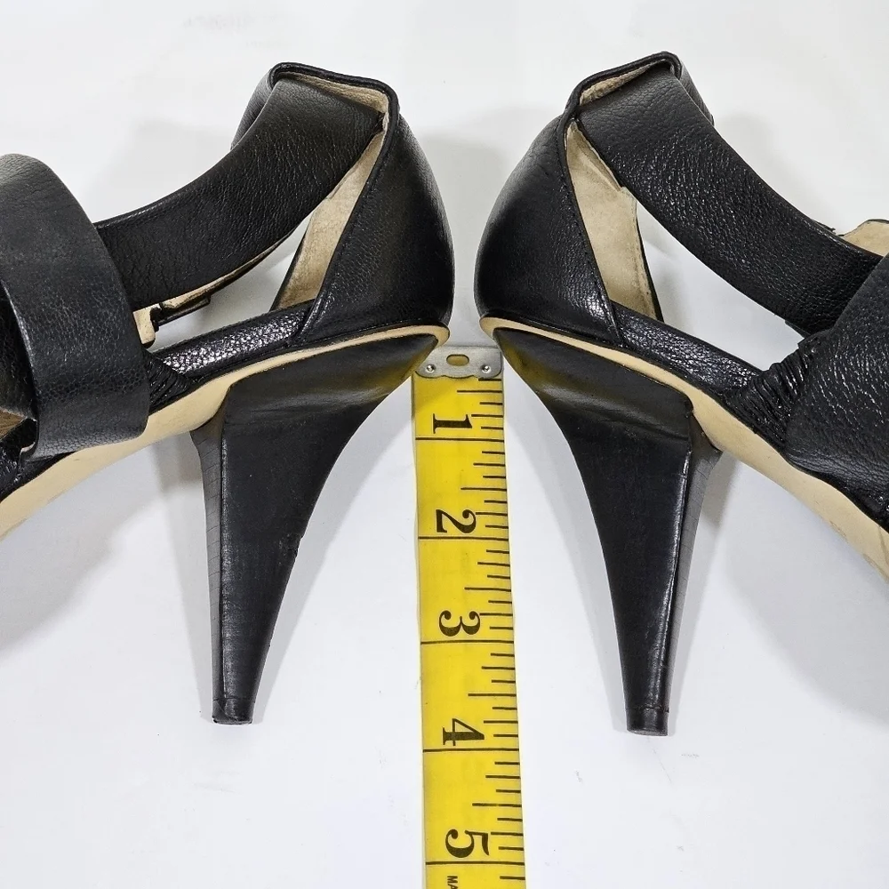 Michael Kors heels black leather size 8M Strappy sandals - Picture 4 of 13